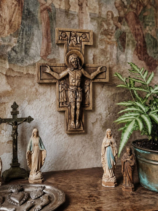 Vintage Wandkreuz "San Damiano" aus geschnitztem Holz