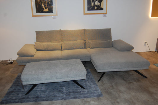 Modulsofa 'Delta' von Liva mit Hocker