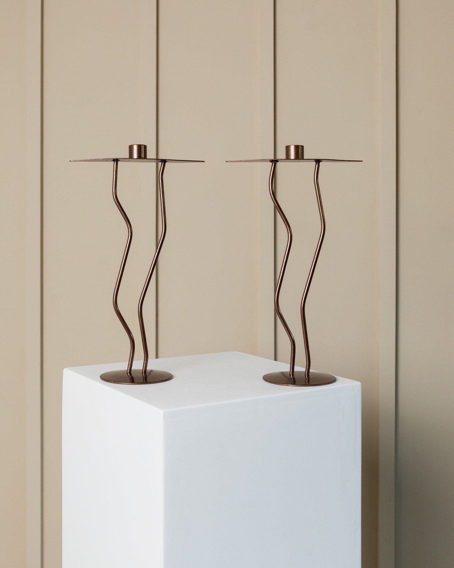 Vintage candle holder zigzag shape Memphis style 90s set of 2