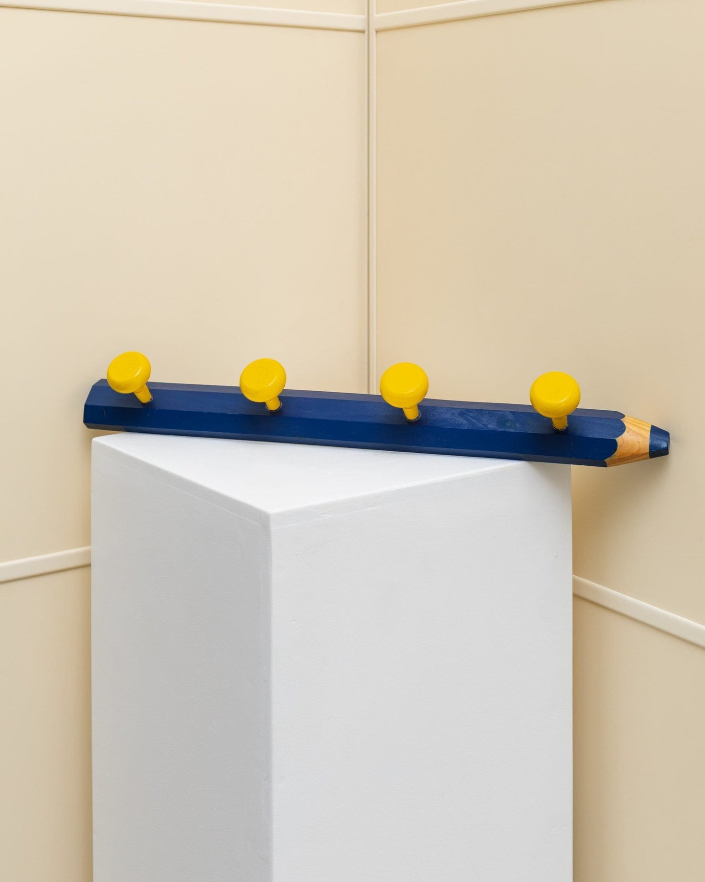 Armoire vintage Pierre Sala en bois d'épicéa bleu années 80