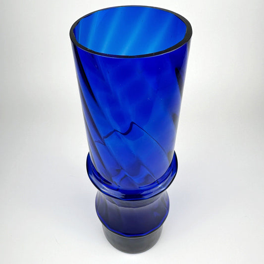 Vintage Vase Kobalt Blau Glas Swirl 1980er