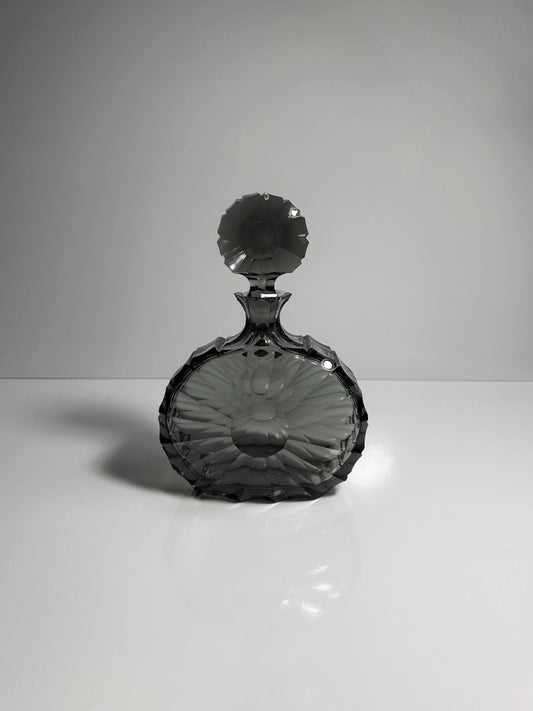 Vintage Kristallglas Dekanter Grau Rauchglas Brutalist 1960er