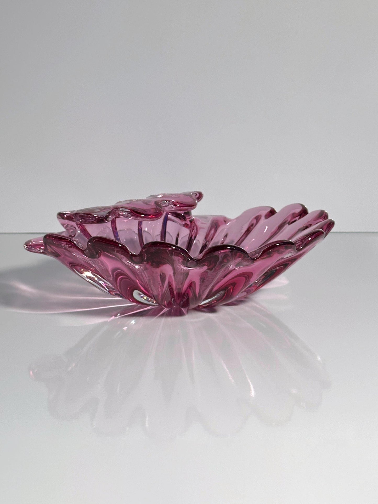 Vintage Schale Muschelform von Formia Vetri Murano Cranberry Glas 70er