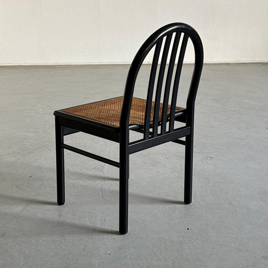 Vintage Esszimmerstuhl schwarz lackiertes Holz und Rohrgeflecht Annig Sarian Stil