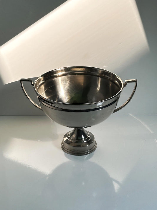 Vintage handle bowl metal silver