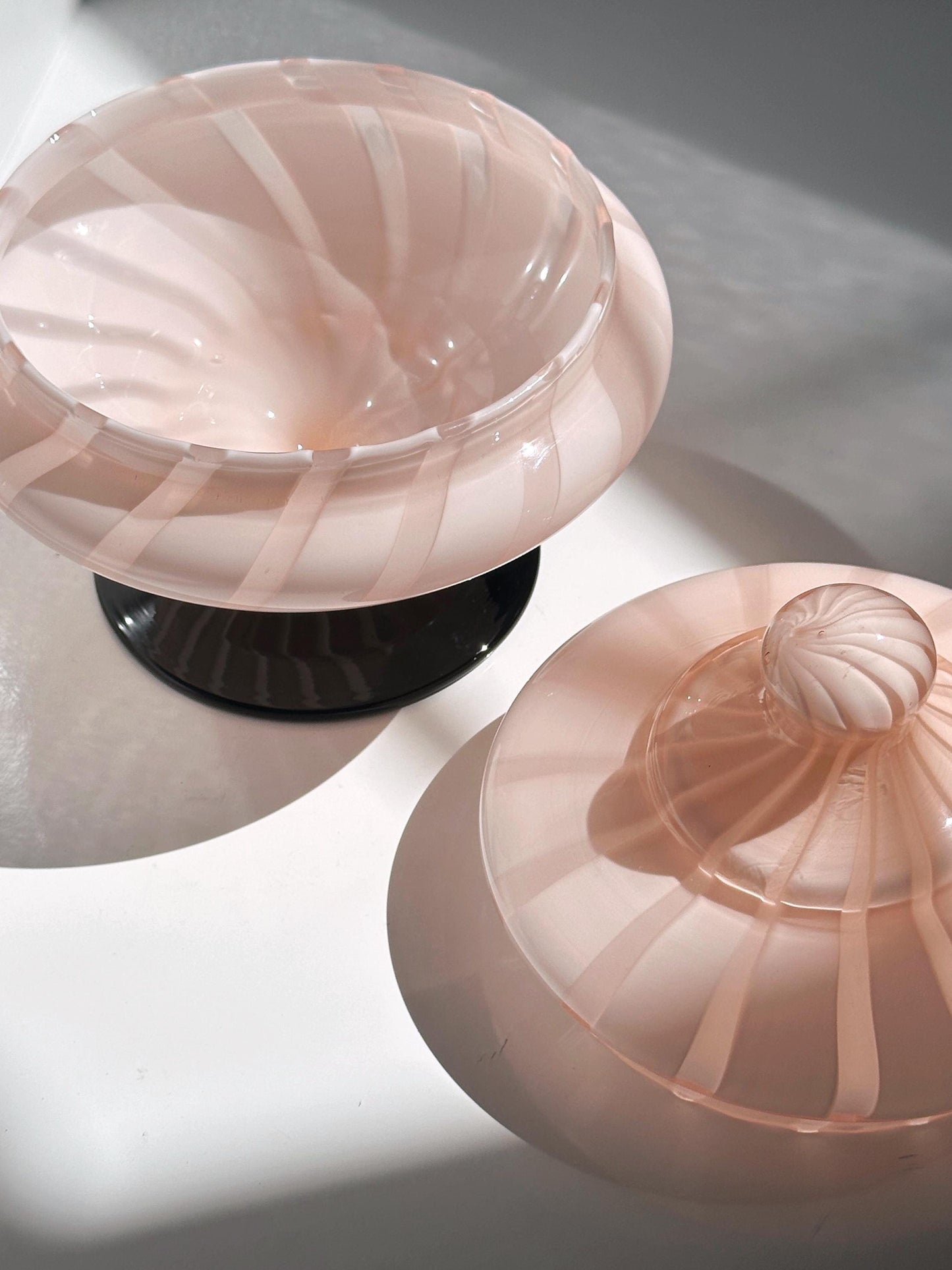 Vintage Murano Glass Bonbonniere Pink Swirl 1950s