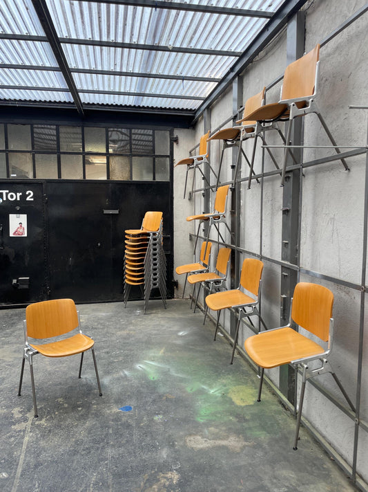 Vintage Stuhl DSC-106 von Giancarlo Piretti für Anonima Castelli stapelbar