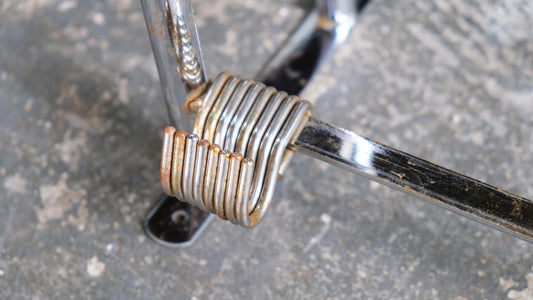 Vintage Wandgarderobe Bauhaus mit Hutablage und Haken, Chrom silberfarben