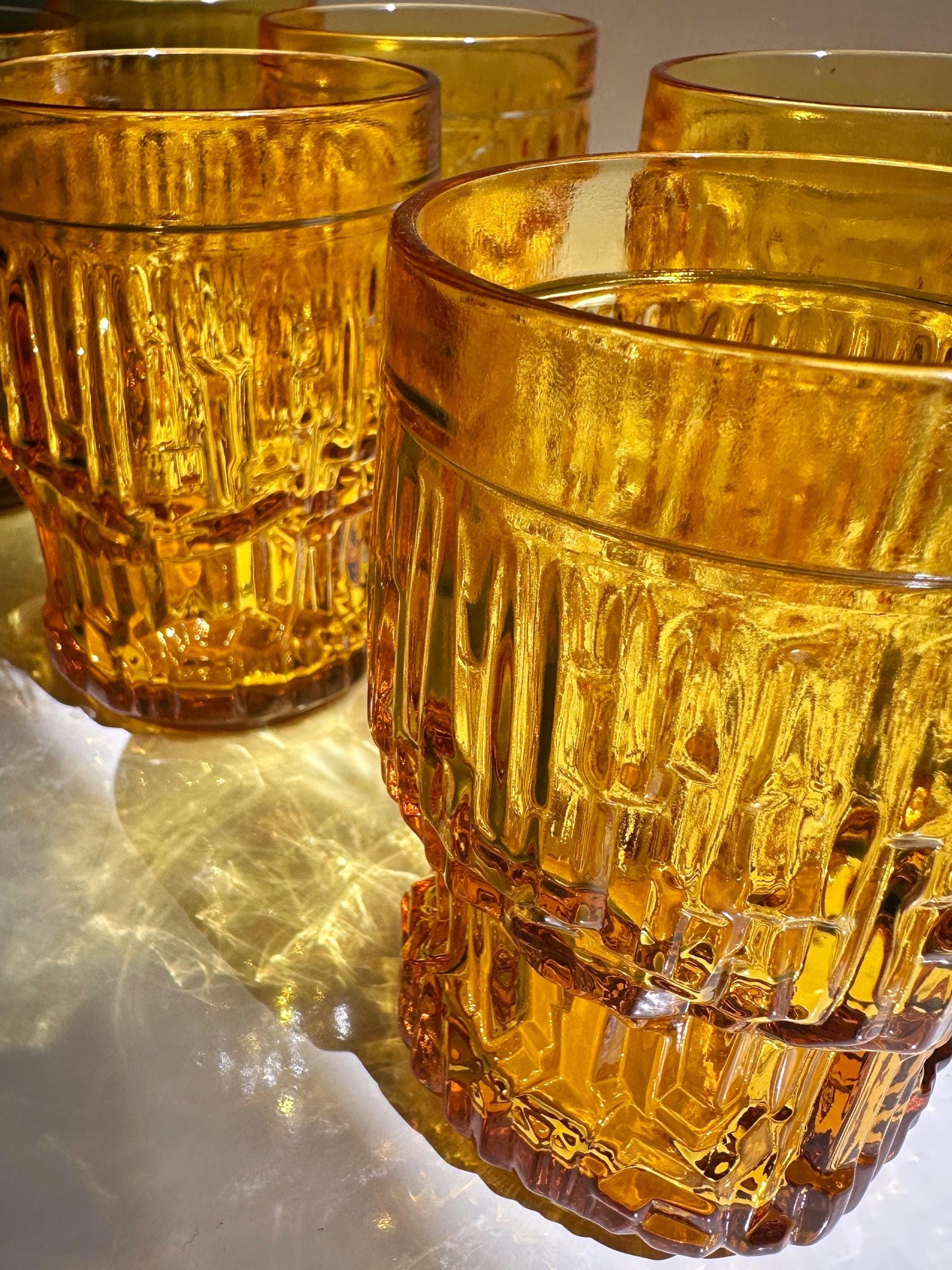 Vintage Karaffe Set von 7 Trinkgläsern Gelb von Bormioli Rocco