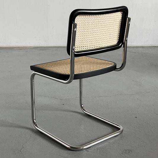 Vintage Cesca cantilever chair by Marcel Breuer for B32 White Bauhaus Design