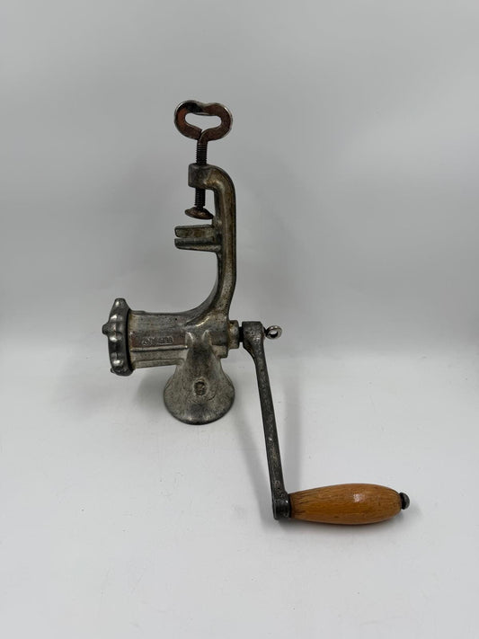 Vintage Fleischwolf von COMET für COMET metallfarben Holzgriff Tischklemme