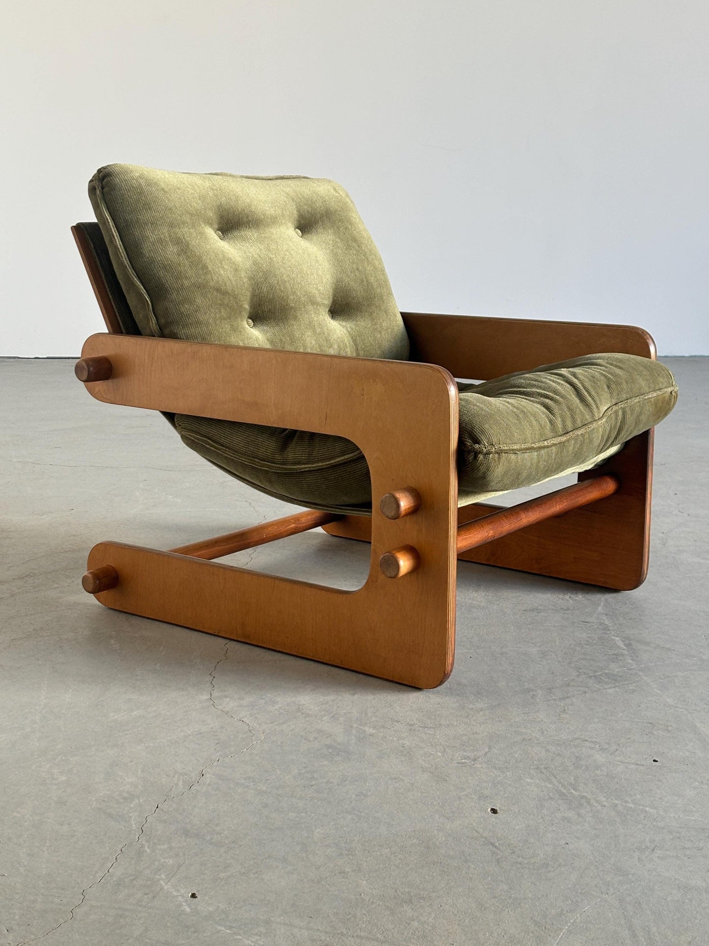 Vintage Set von 2 Freischwinger Lounge Sessel Olivgrün Sperrholz Vintage Zustand