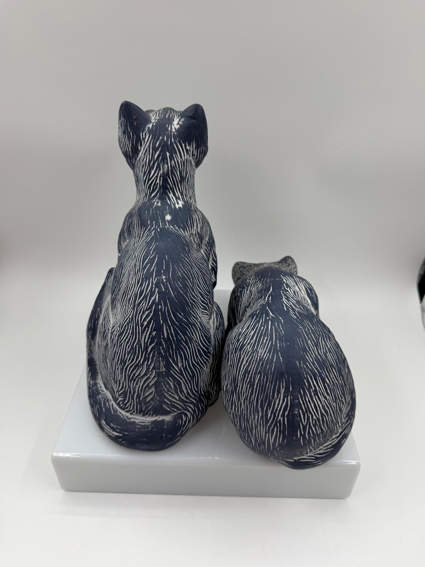Set von 2 Vintage Katzenfiguren aus Keramik in Kobaltblau