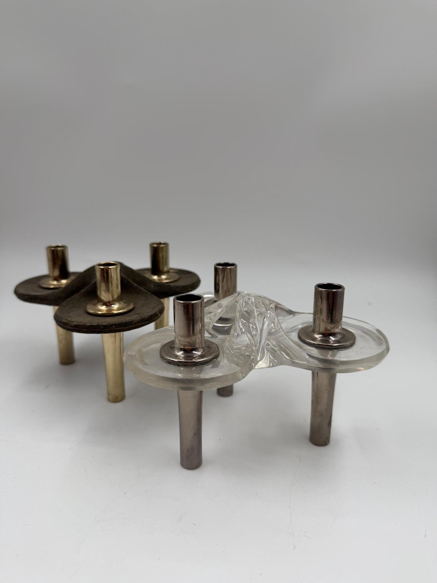Set von 2 Vintage Polsternägel mit Stein- und Acrylsockel