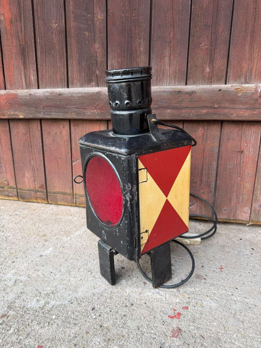 Vintage Eisenbahn-Signallaterne Lampe mit rotem Glas