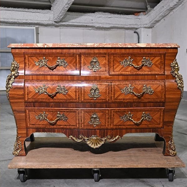 Vintage Kommode aus Frankreich, Rosenholz, klassisch, einzigartig