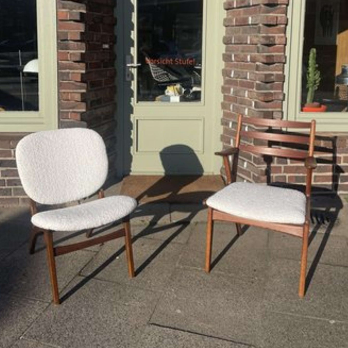 Vintage Sessel Set von 2 für Eiche und Buche Elfenbeinfarben Rotbraun