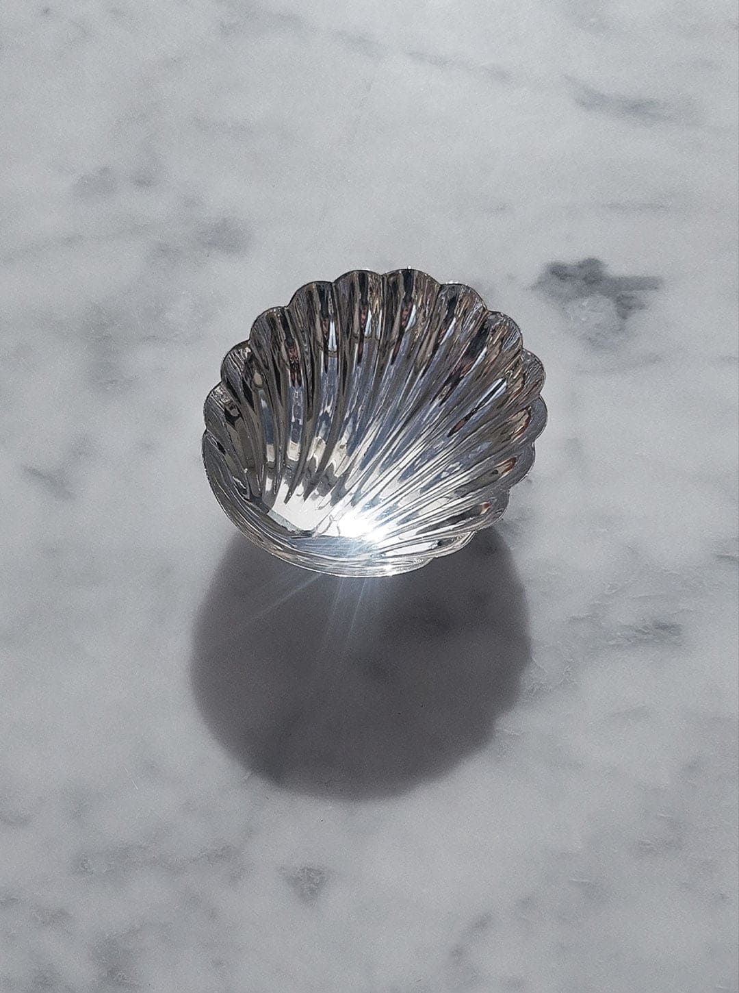 Vintage shell bowl silver 8.5 x 6 cm