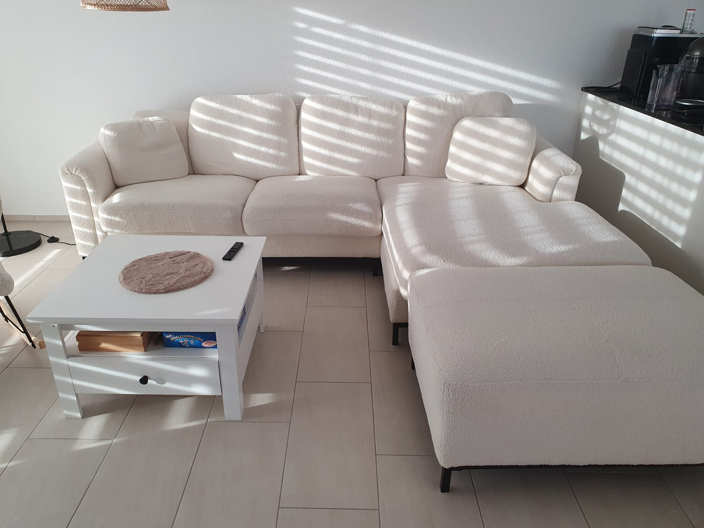 Ecksofa weiß mit Recamiere Pre-Loved