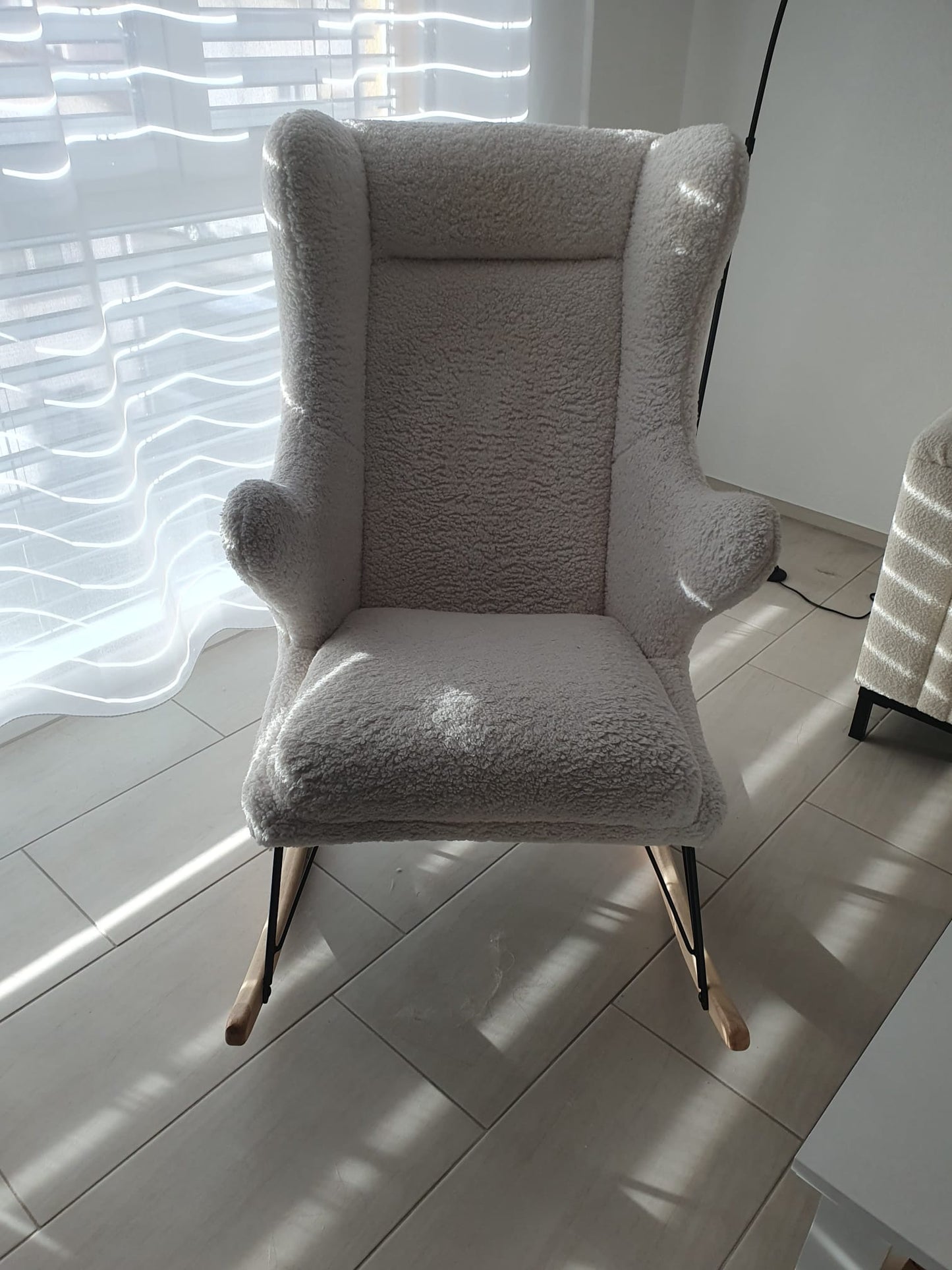 Schaukelstuhl weiß Bouclé Pre-Loved