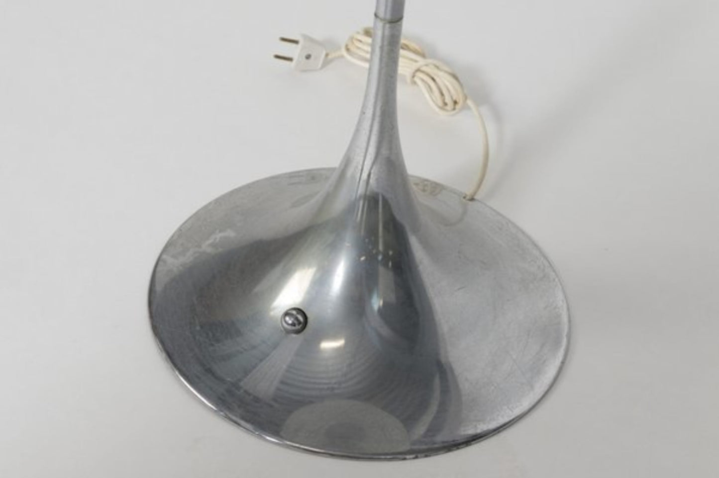 Vintage Stehlampe Panthella von Verner Panton für Louis Poulsen silber-grau