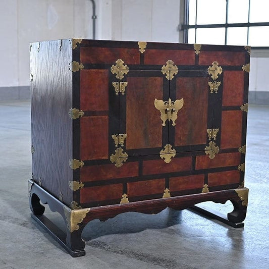 Vintage Schrank im koreanischen Joseon-Stil aus Zelkovenholz