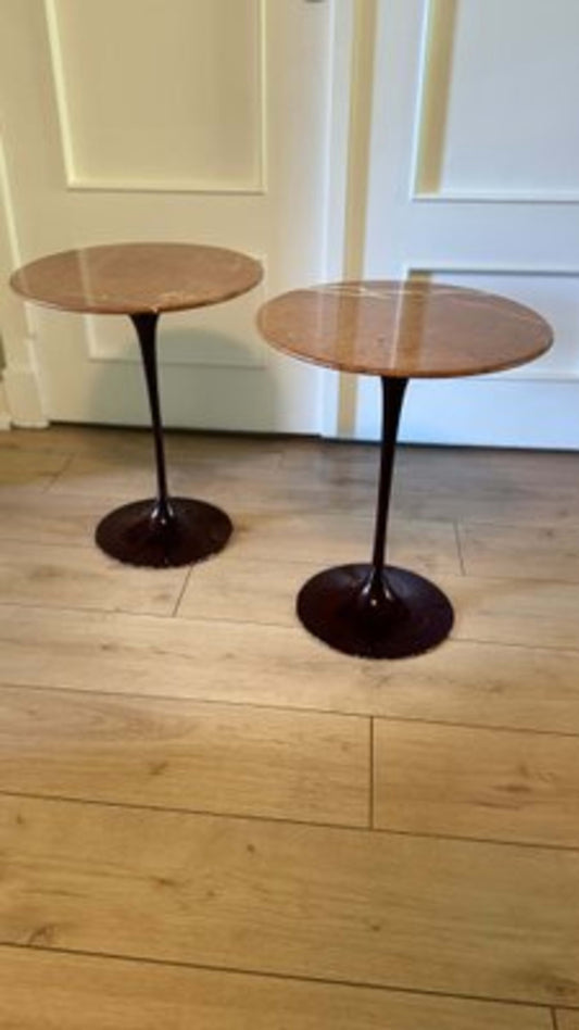 Vintage Beistelltisch Tulip von Eero Saarinen für Knoll International Bordeauxrot Marmor