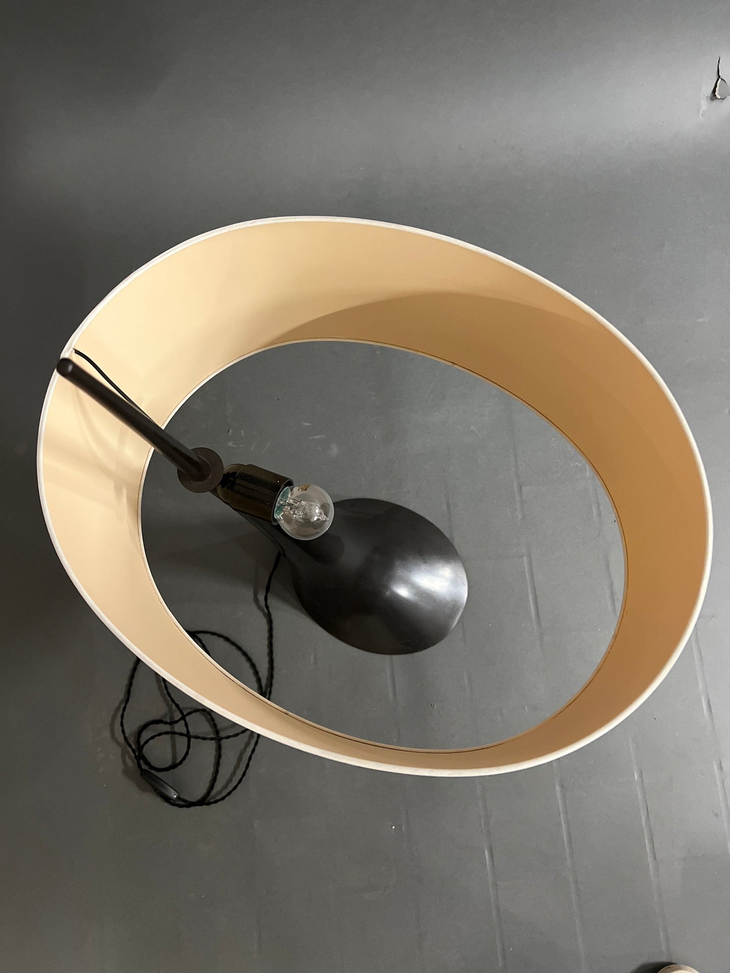 Lampe vintage Elancée par Hervé Van Der Straeten