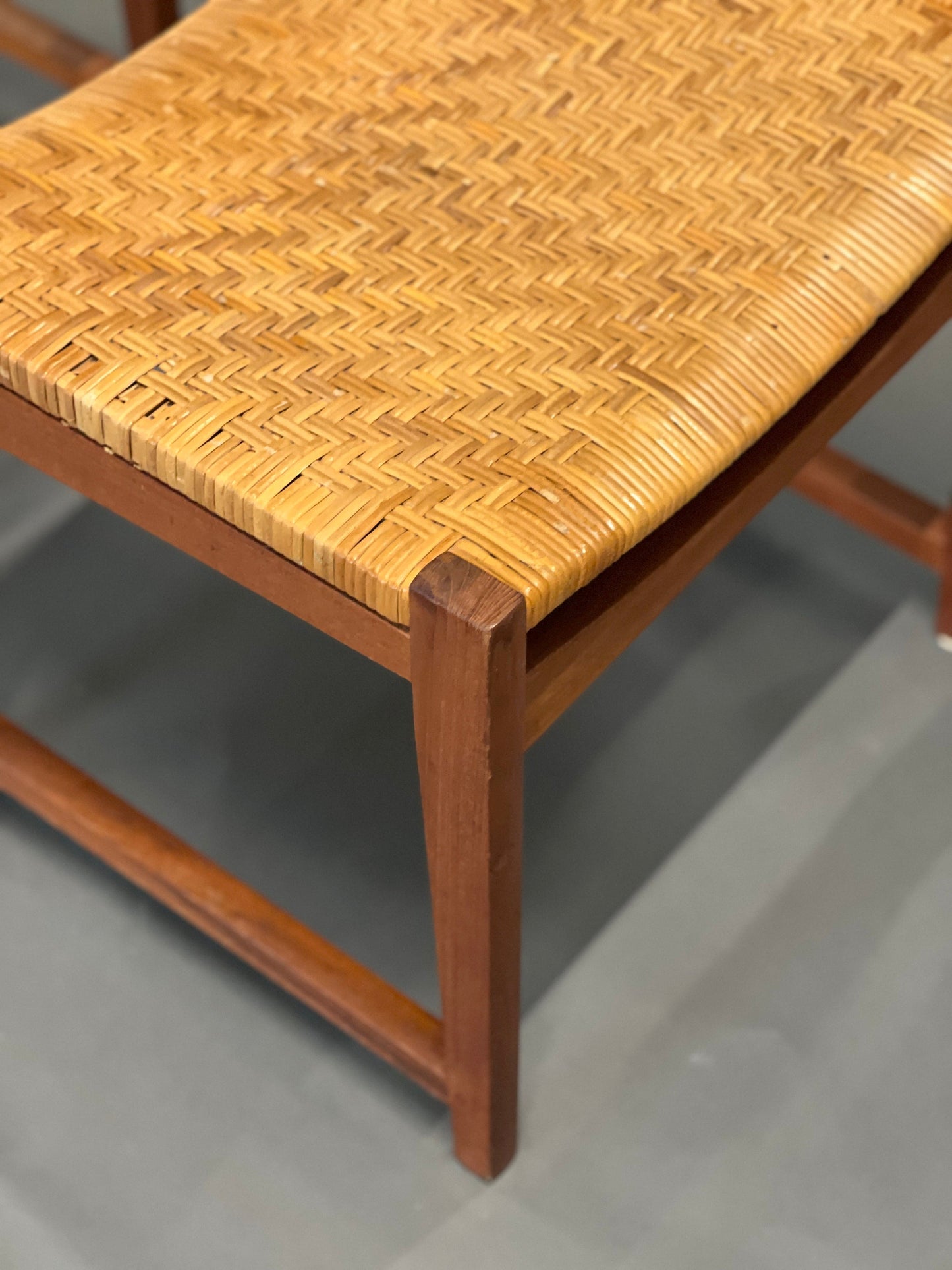 Vintage chair model 350 by Peter Hvidt and Orla Molgaard Nielsen