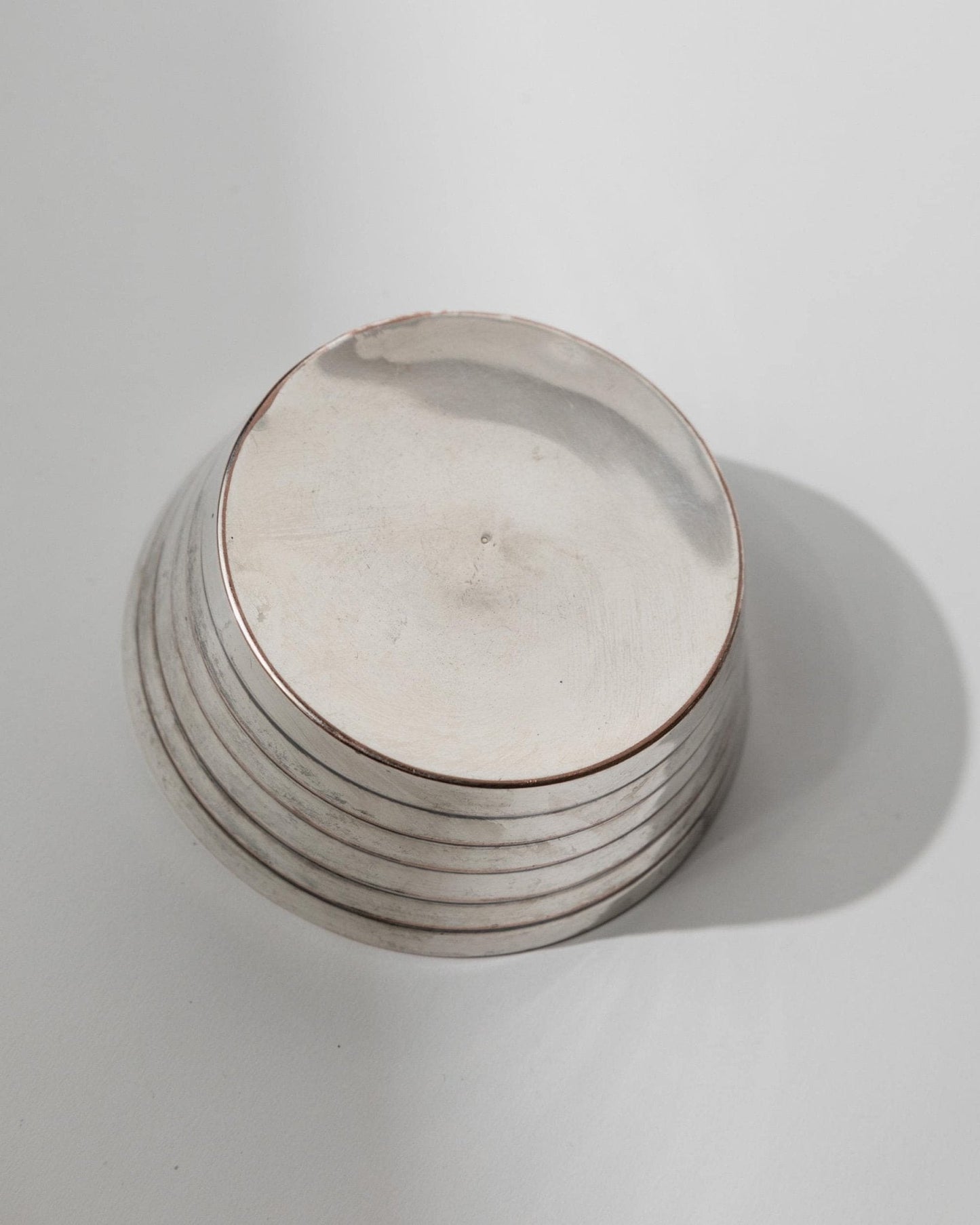 Vintage versilberte Deckelschale mit abstraktem Blattgriff, 1950er