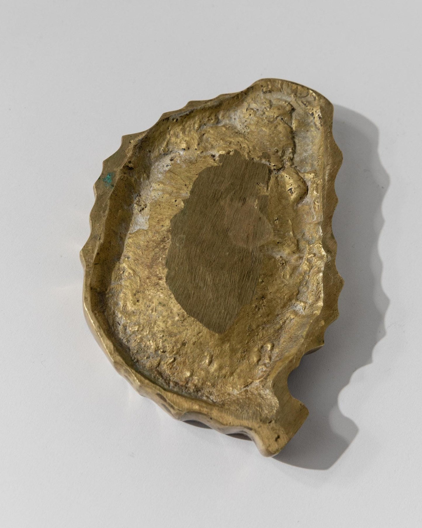 Vintage Aschenbecher aus Bronze, organisch, brutalistisch, schwer, 1960er, Unikat