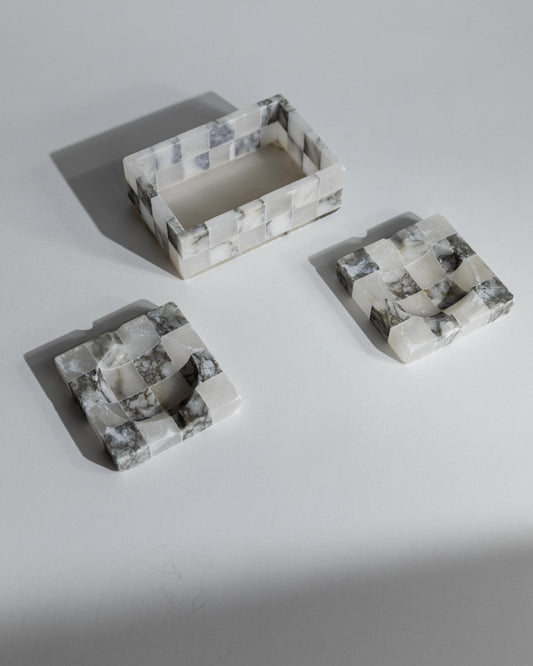 Vintage Aschenbecher Set von 2 und Zigarettenbox, grau-weiß kariert, Tischdeko