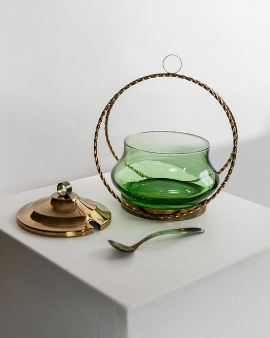 Vintage Glasschale mit Deckel, Smaragdgrün, goldene Details, Retro, 1940er, Dekoration