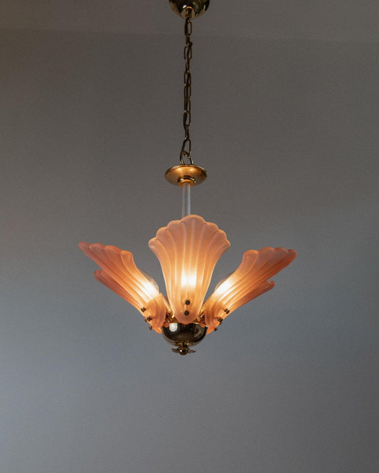 Plafonnier vintage en verre de Murano en forme de fleur en métal doré rose Italie années 1960