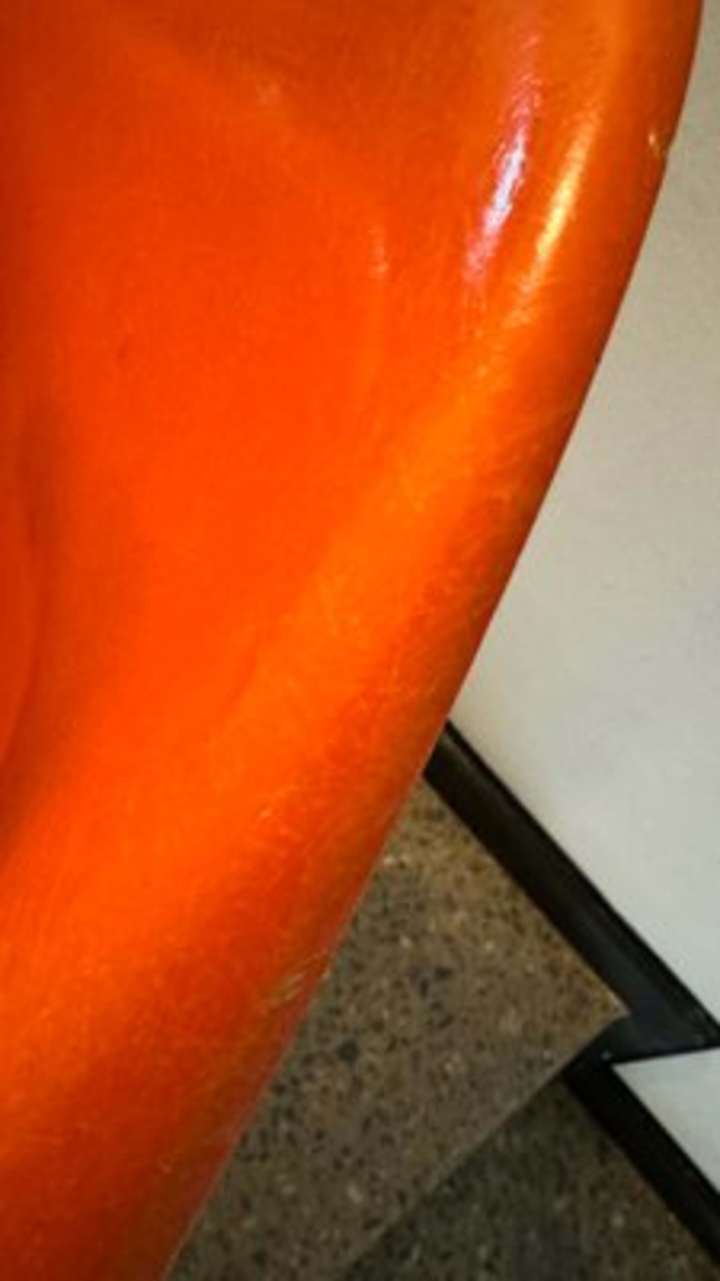 Vintage Schaukelstuhl RAR von Charles und Ray Eames für Herman Miller schwarz rot hellbraun