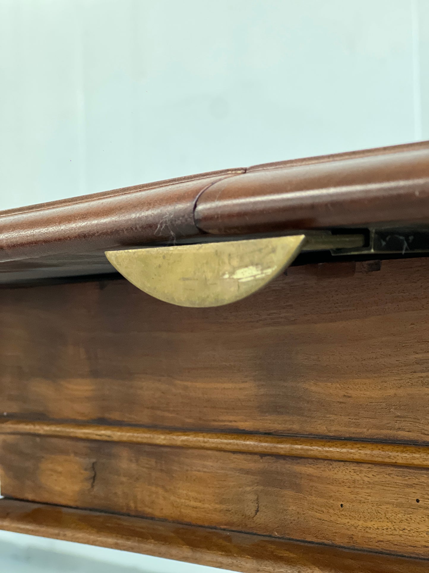 Table à manger vintage avec trois rallonges