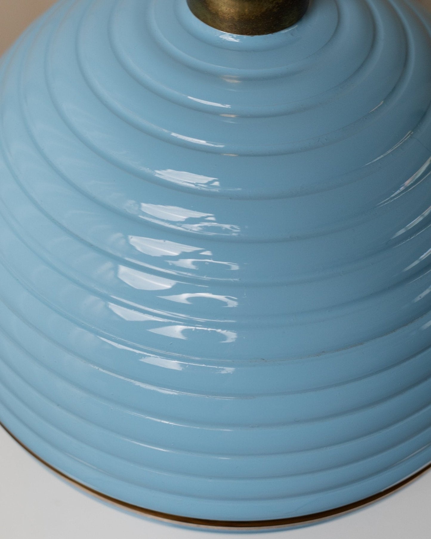 Vintage Tischlampe hellblau und gold Glas Metall Italien 1980er