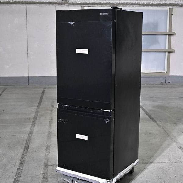 Vintage Kühlschrank IRSD-13A-B von IRIS OHYAMA 133L 2-Türer 2025