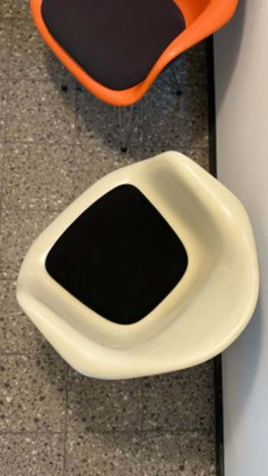 Vintage DAR Armlehnstuhl von Charles und Ray Eames für Herman Miller Set von 2