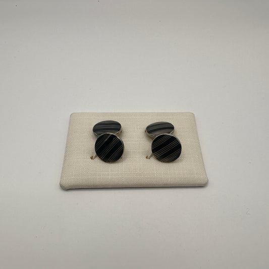 Vintage Manschettenknopf mit gestreiftem Onyx-Inlay aus 925er Silber