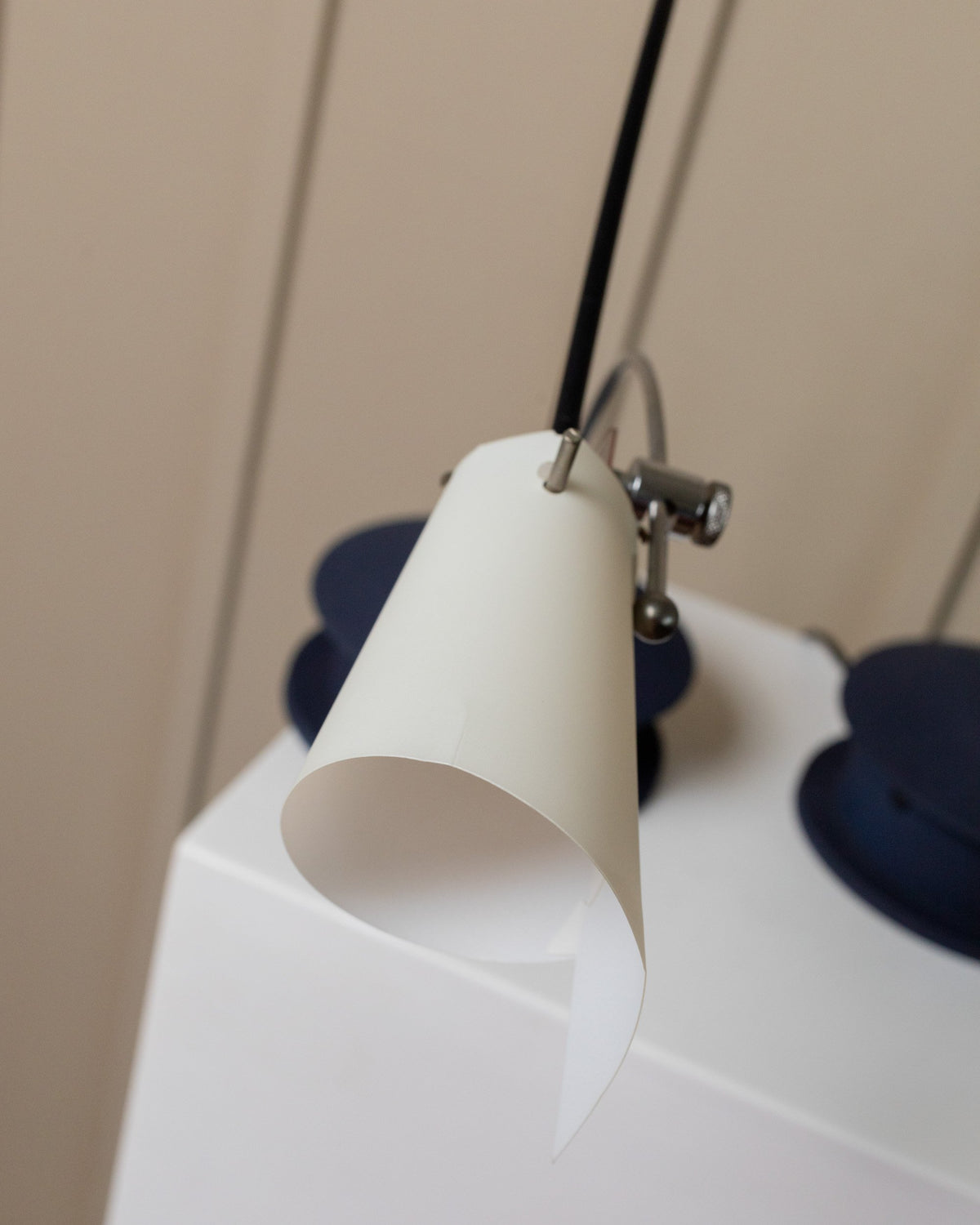 Vintage table lamp origami look blue metal adjustable 1 of 2