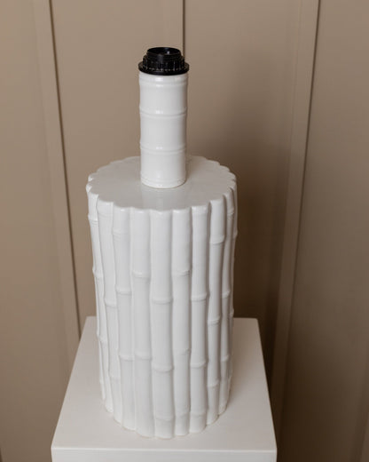 Lampe de table vintage de Tommaso Barbi en céramique blanche faite à la main