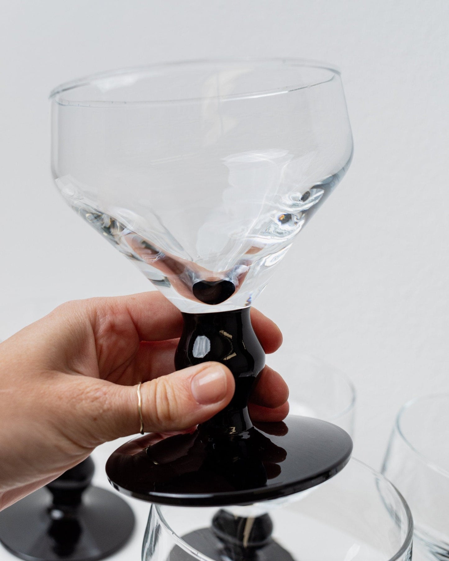 Vintage drinking glass Memphis Black, clear glass set of 8