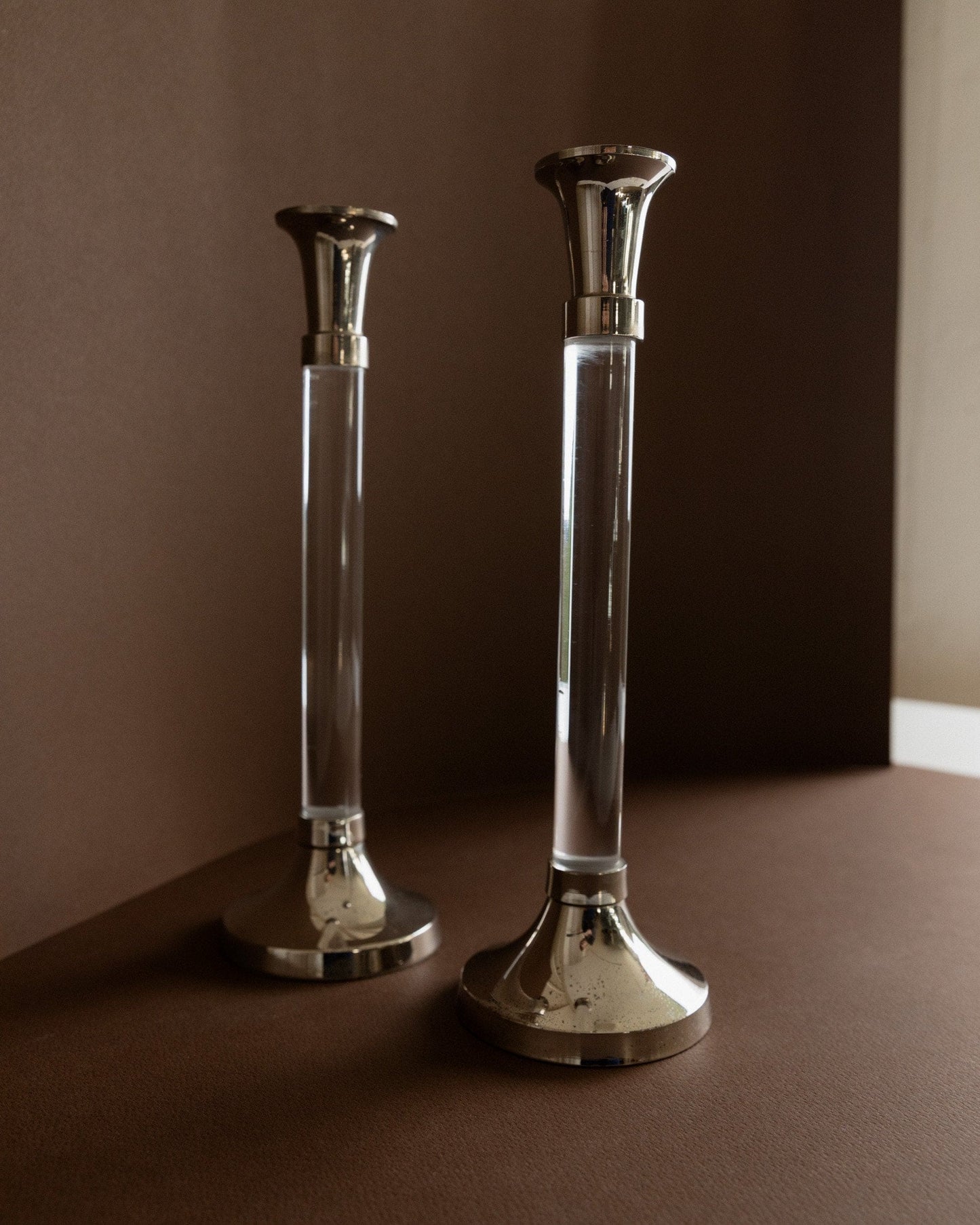 Vintage Kerzenhalter Acrylglas und verchromtes Metall klassisches Design Italien 1970er