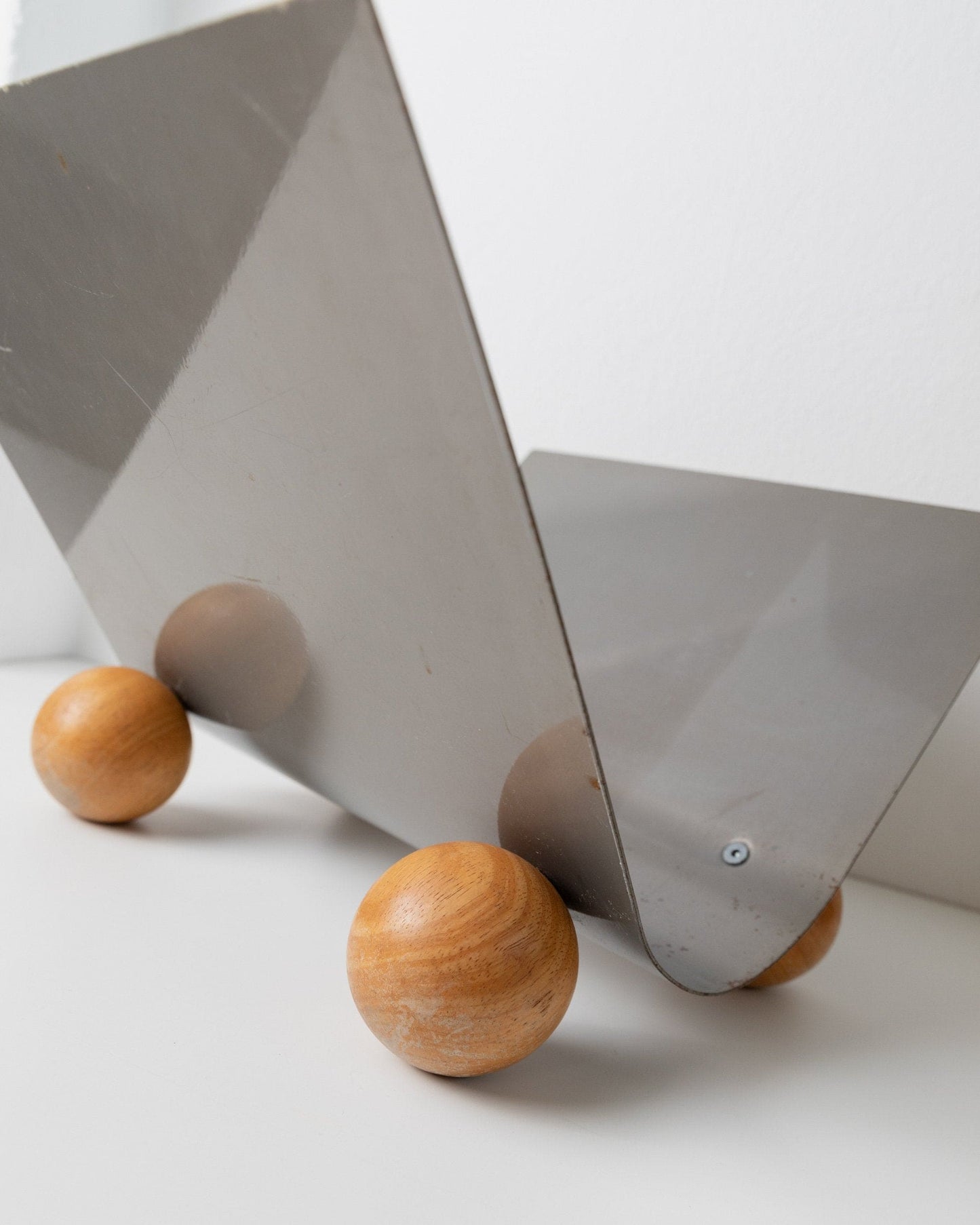 Vintage Magazine Rack Metal Wooden Feet Space Age Design 1980s Retro