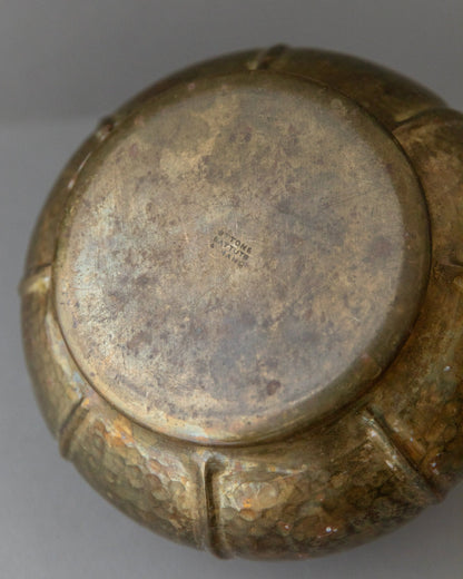 Boîte vintage en laiton avec couvercle fabriquée à la main en Italie dans les années 1950 pour ranger des cadeaux