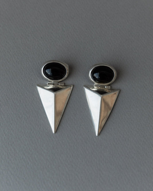 Vintage earring silver with onyx modernist design Italy 1970s retro gift