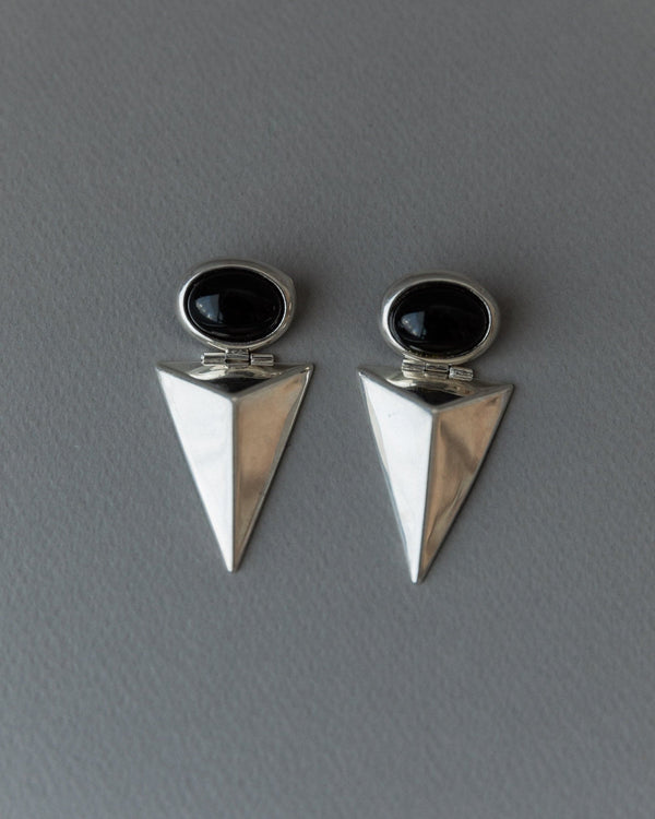 Boucle d'oreille vintage en argent avec onyx design moderniste Italie années 1970 cadeau rétro