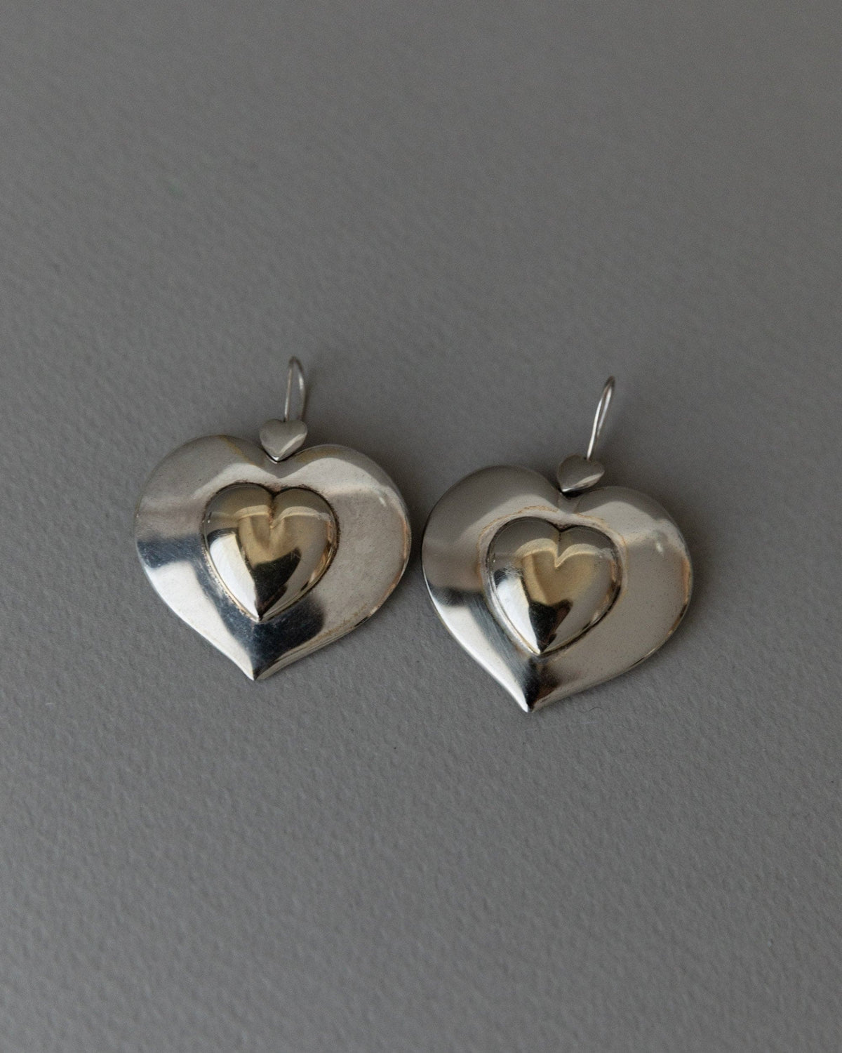 Boucles d'oreilles vintage en plaqué argent coeurs Italie années 1970 légères et confortables