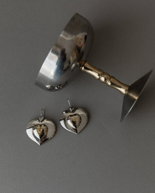 Vintage earring silver plated hearts Italy 1970s light comfortable statement